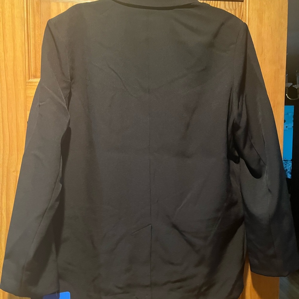 Steve Madden Black Blazer with Notched Lapels - Picture 2 of 4